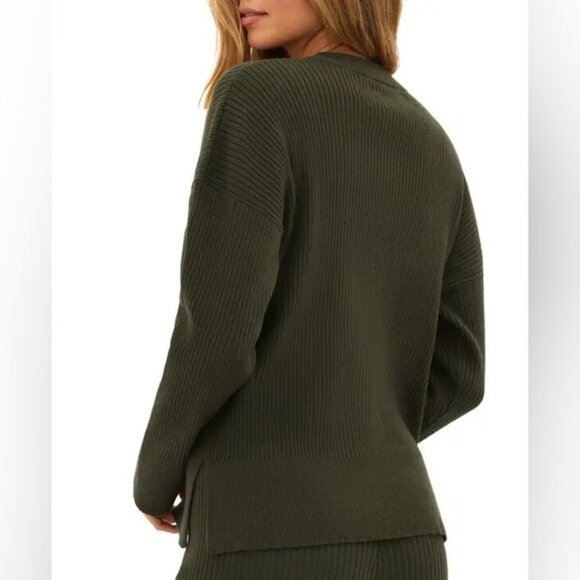BEACH RIOT‎ GREEN Callie Oversize Crewneck Sweater size small NWT - Picture 2 of 8